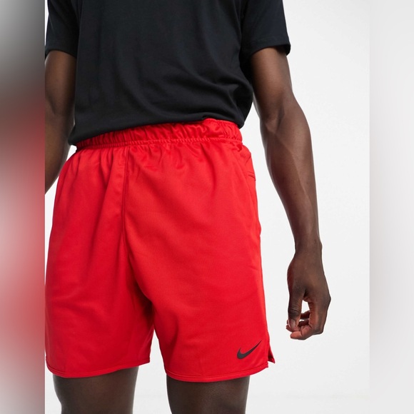 Nike Dri-FIT Shorts - Picture 1 of 8